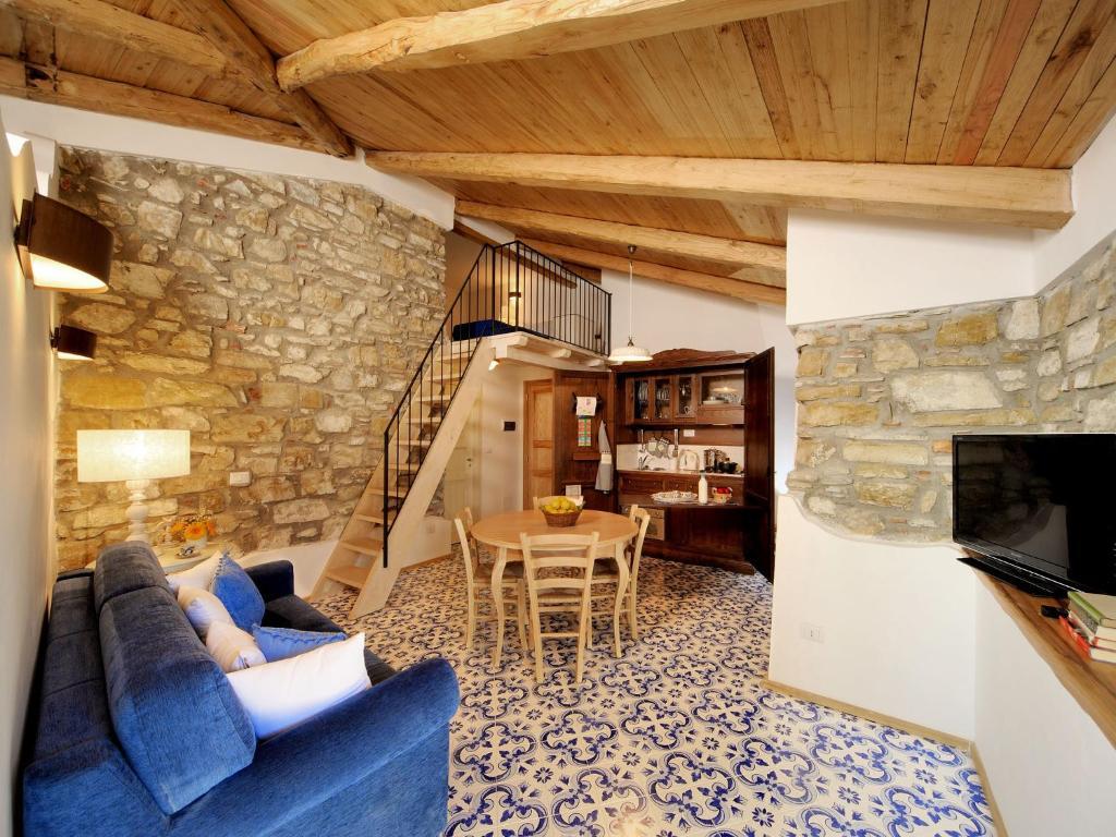 Ferienwohnung Residenza Matarazzo E Le Sue Soffitte Castellabate Zimmer foto